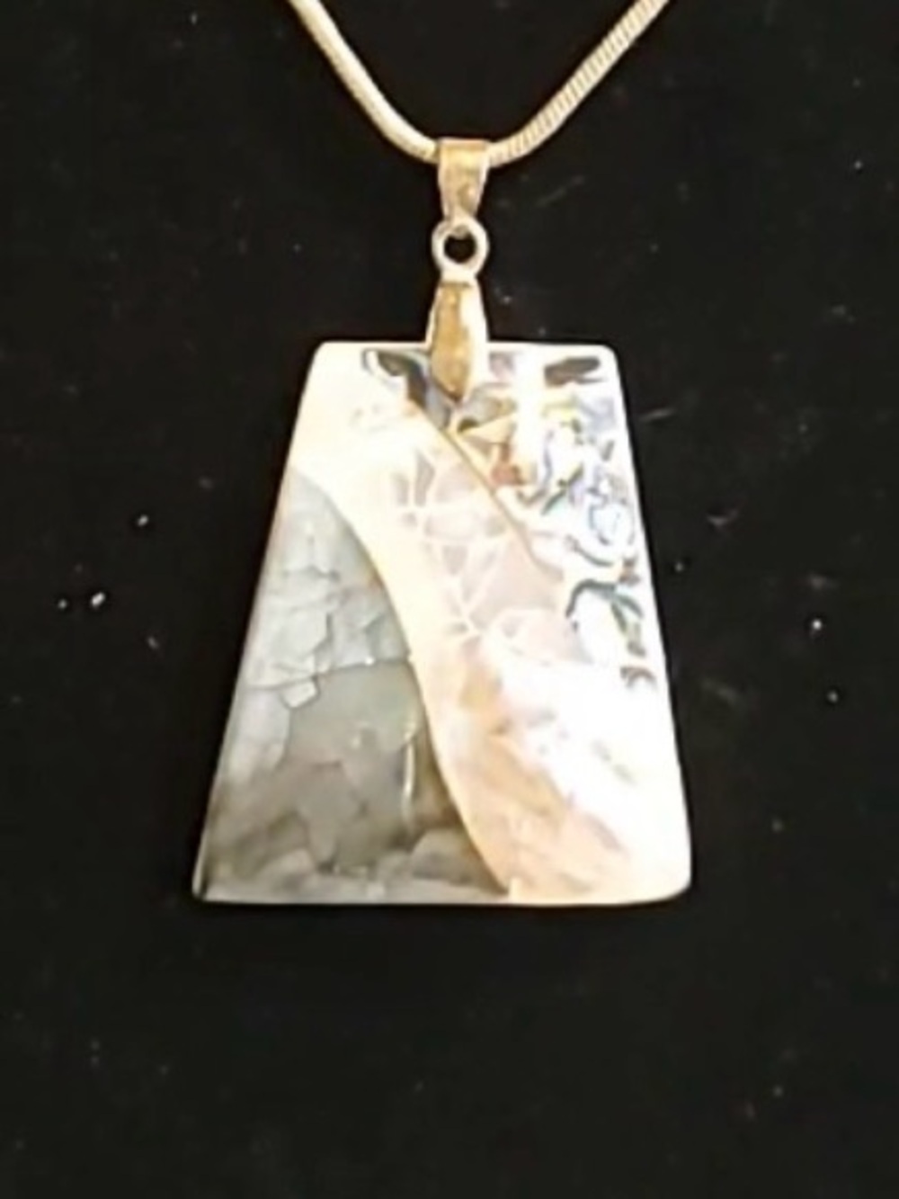 Mother of Pearl Trapezoid Pendant Necklace - White & Cream